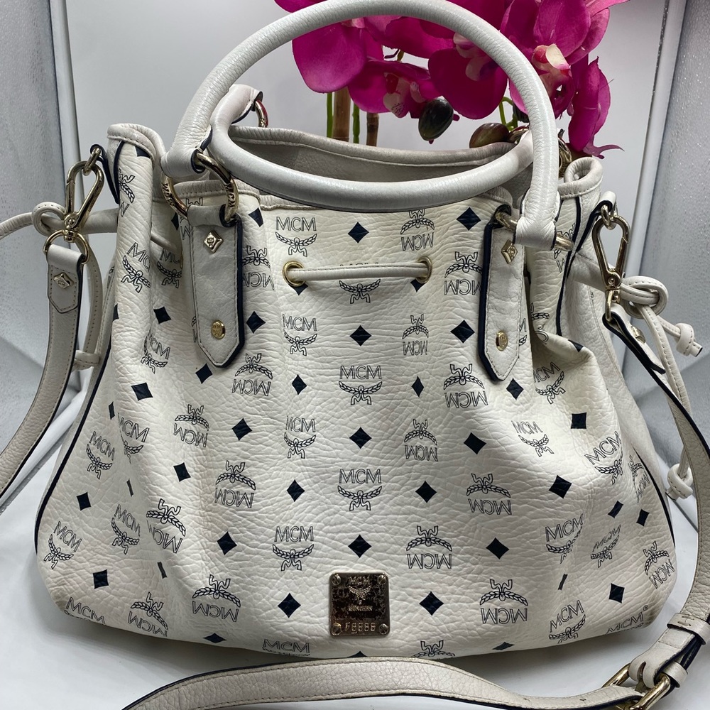 Auth MCM Visetos White Drawstring Bucket Two way bag.